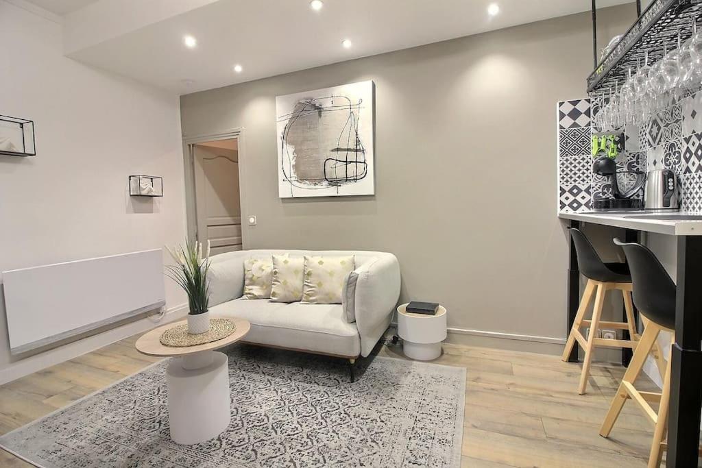 La Demeure Des 3 Colombes Apartment Bois-Colombes Exterior photo